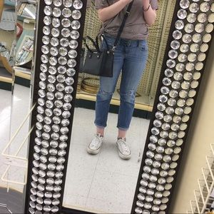 🌸American Eagle Jean- Crop🌸